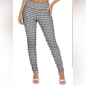 Hybrid & Company Black and White Houndstooth Cropped Pants size small